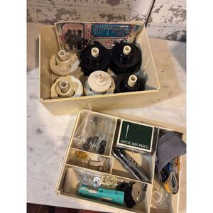 VTG Singer Touch&Sew Machine Box w Flexi-Stitch Cams &Bobbin& plates